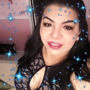 Meet your Posher, Connie